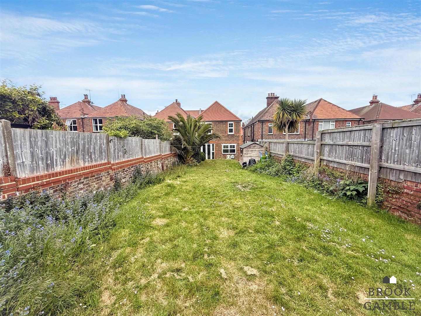 4 Bedroom House. Milton Road in Eastbourne,  7